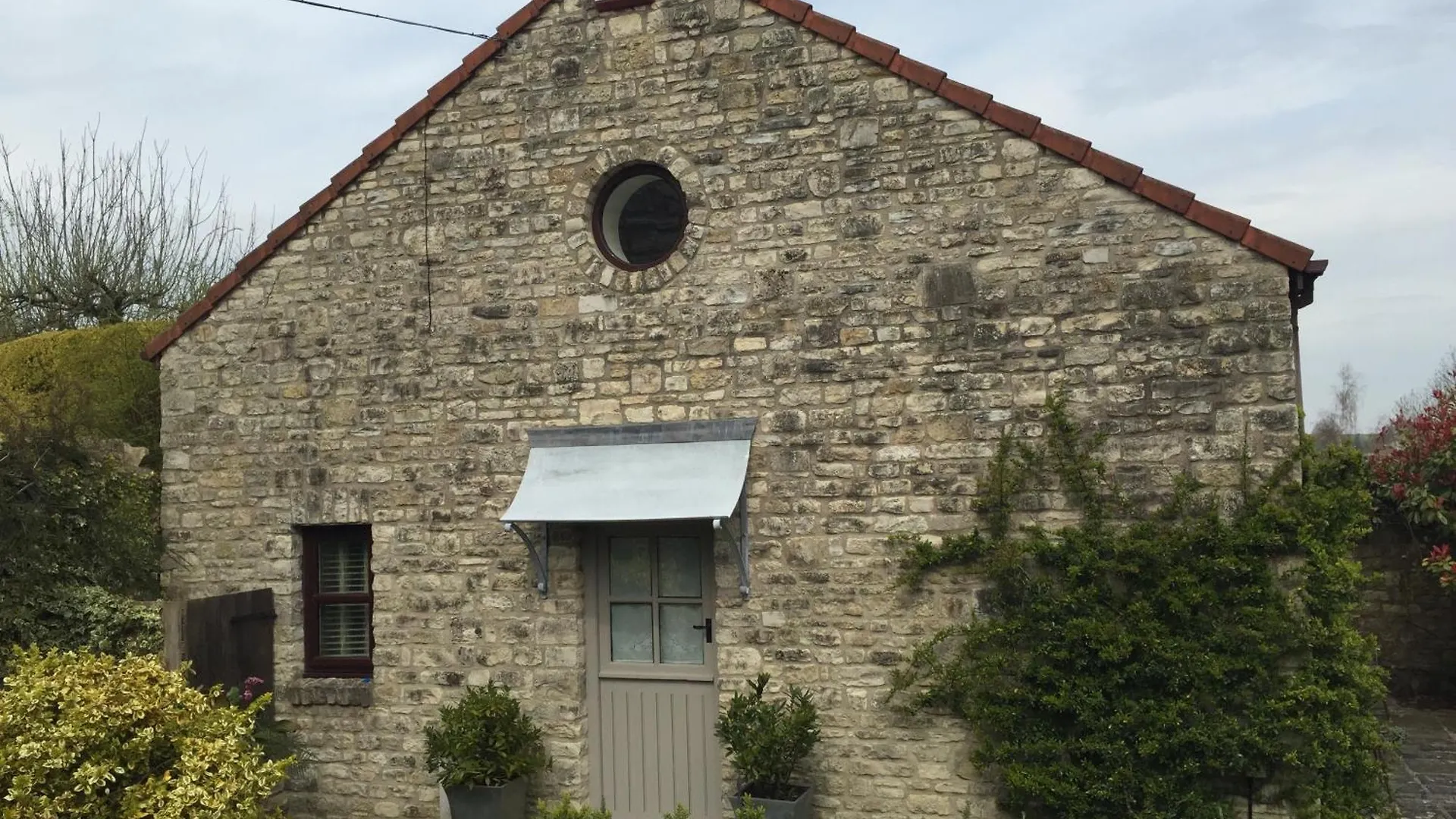 Farm stay The Apple Shed Villa Farmborough